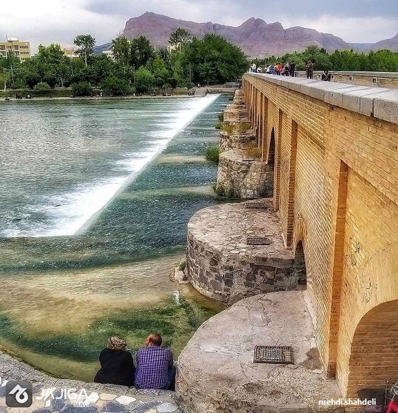 شب اصفهان کجا بریم