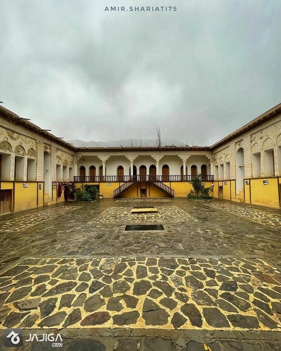 خانه-نیما یوش
