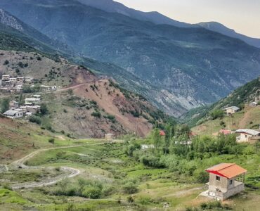 روستاگردی در علی آباد، سبز با قدمت هزار ساله