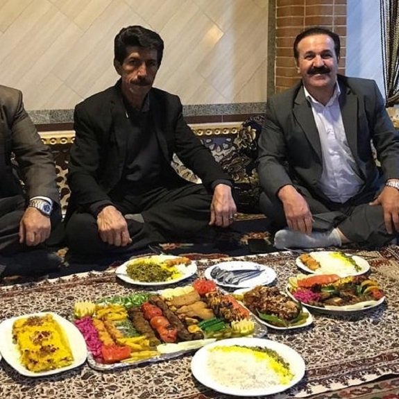 رستوران-دورهمی-یاسوج