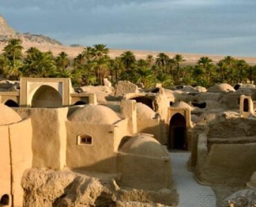 دیدنی‌های طبس، از دره جن‌ها تا ترکیب شالیزار و نخلستان