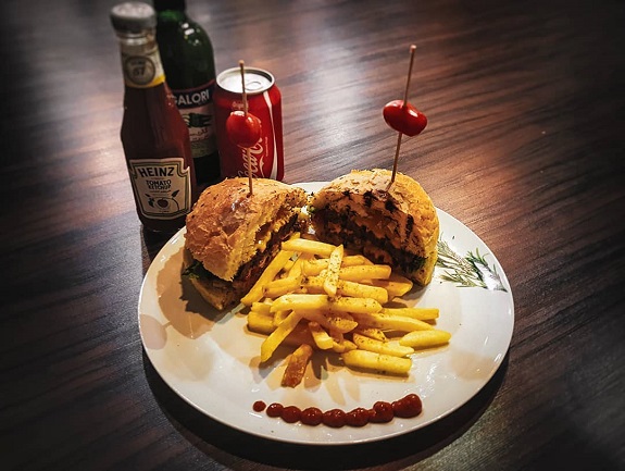 بهترین رستوران رودهن