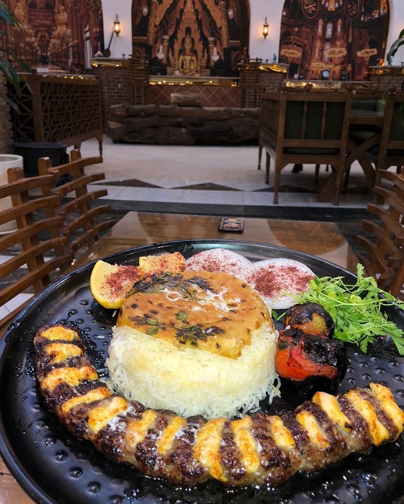 رستوران رودهن