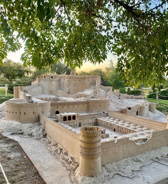 بناهای معروف پارک مینیاتوری مشهد