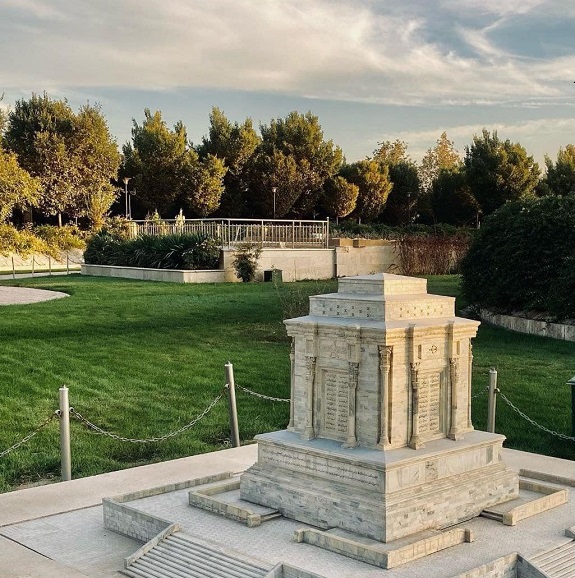 پارک مینیاتوری مشهد کجاست؟