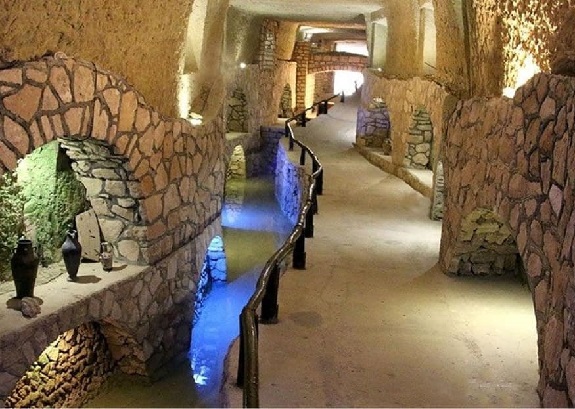 قسمتهای جذاب و دیدنی کاریز کیش