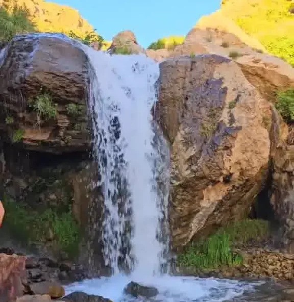 آبشار ونایی بروجرد