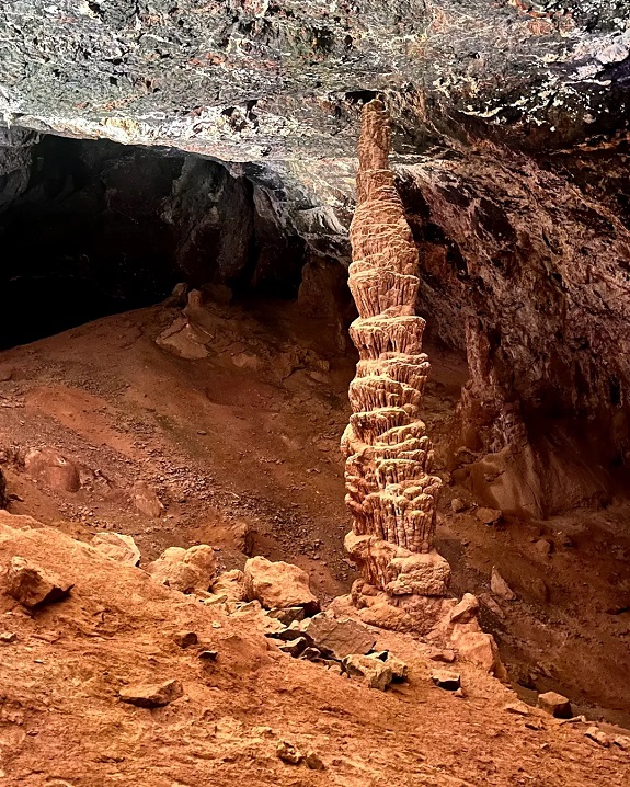 غار اشکفت اردکان