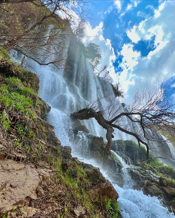 آبشار شوی فصل سفر