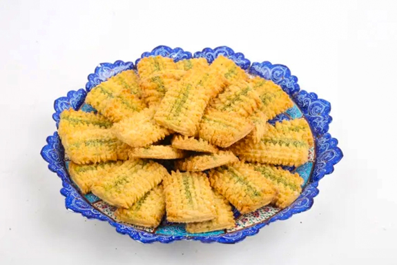 5645 سوغات قزوین، طعم و هنر دست در دست هم