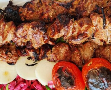 رستورانهای کیاشهر، طعم لذیذ کباب متری