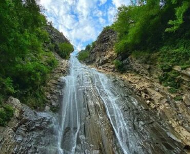 آبشار میلاش، یک جرعه خنکی در گرمای تابستان