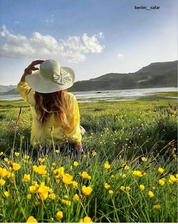 دریاچه نئور کجاست