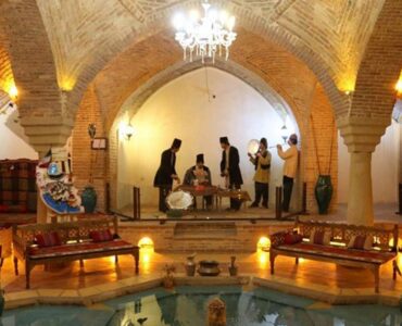 گردش خوشمزه در بهترین رستوران های همدان