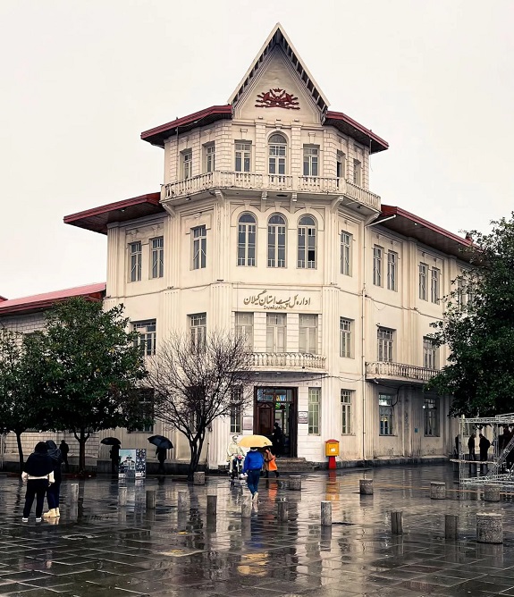 میدان شهرداری