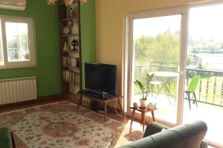 اجاره ویلا آلاچیق دار در فلکده رشت