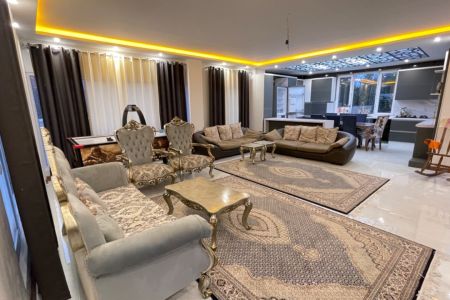 ویلا دوبلکس استخردار در چابکسر