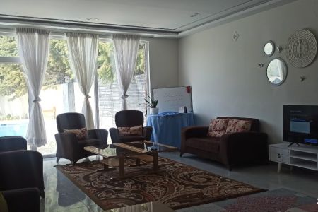 اجاره ویلا با استخر آبگرم در کوهسار