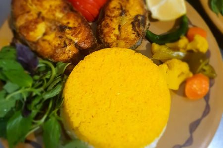 بومگردی لب دریا در عسلویه - اتاق ۵ نفره