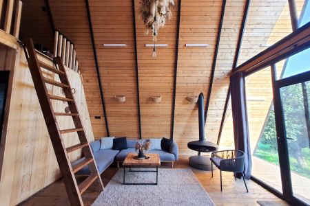 کلبه سوئیسی در نور - حاجی کلا