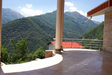 خانه ویلایی در جاده دوهزار - میانکوه