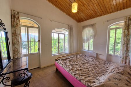 ویلا دوبلکس کنار جنگل در کلاردشت