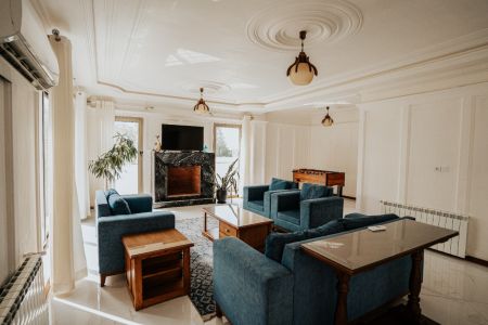 ویلا با استخر آبگرم در الکله تنکابن - ۴ خوابه