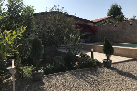 اجاره ویلا استخردار در چهارباغ