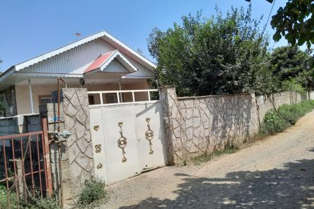 Renting a villa house in Sowmeh Sara - Pirsara