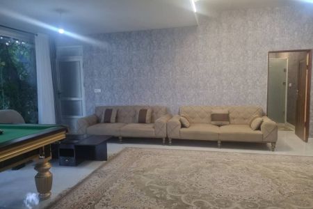 Booking a villa with a garden with a pool in Shandiz - Abardeh Sofla