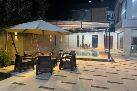 ویلا دوبلکس استخردار در چهارباغ