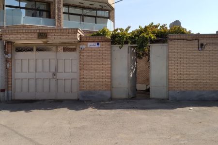 سوئیت در اصفهان - خیابان جی - همکف