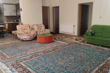اجاره ویلا استخردار در جاده گنج نامه - همدان