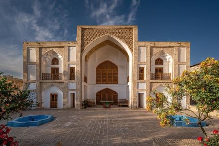 بوم گردی تاریخی در ساوه - اتاق سه نفره