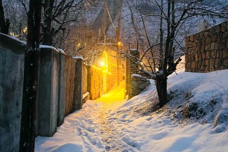 ویلا در ییلاقات فشم - آهار