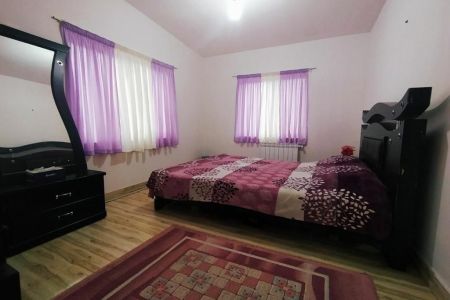 اجاره ویلا تمیز در انزلی نزدیک به مرکز خرید ستاره شمال