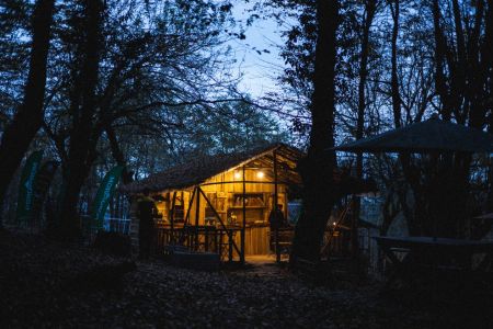 اجاره کلبه جنگلی در تنکابن - کرزل