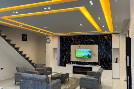 اجاره ویلا استخردار در رشت - سنگر