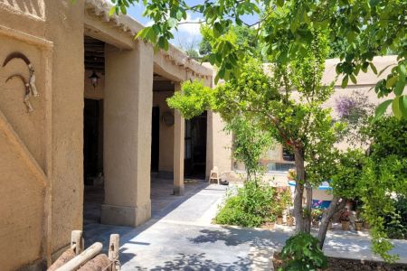 رزرو بوم گردی در سورمق - عمو علی