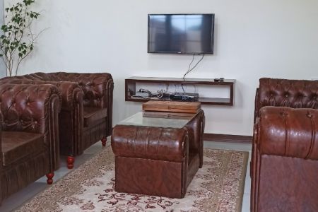 سوئیت حیاط دار در بندرانزلی