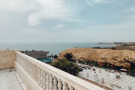 سوئیت نزدیک ساحل در ریشهر بوشهر - طبقه ۳