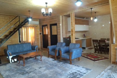 کلبه چوبی تراس دار در ورمیه ماسال