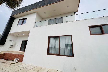 اجاره ویلا با استخر و جکوزی در سرخرود