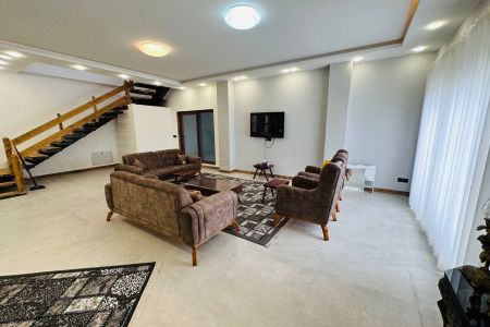 اجاره ویلا با استخر و جکوزی در سرخرود