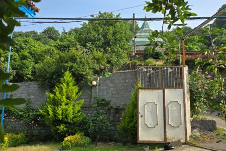 بومگردی در شیخ زاهد لاهیجان - طبقه بالا