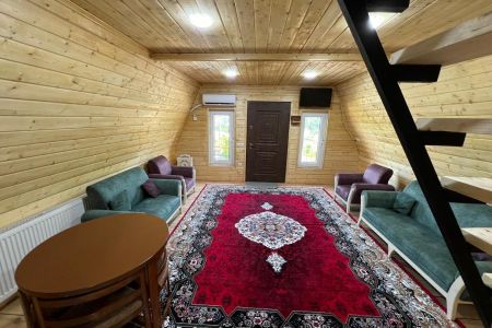 کلبه سوئیسی بالکن دار در ماسال - طاسکوه