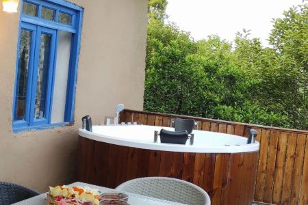 کلبه سنتی جکوزی دار در دالخانی - جولو