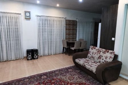 اجاره ویلا استخردار در چهارباغ - لشکرآباد