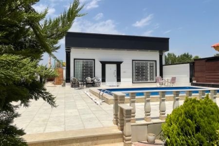 اجاره ویلا استخردار در چهارباغ - آغچه حصار