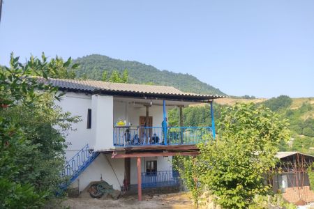خانه روستایی در علی آباد - خاک پیرزن